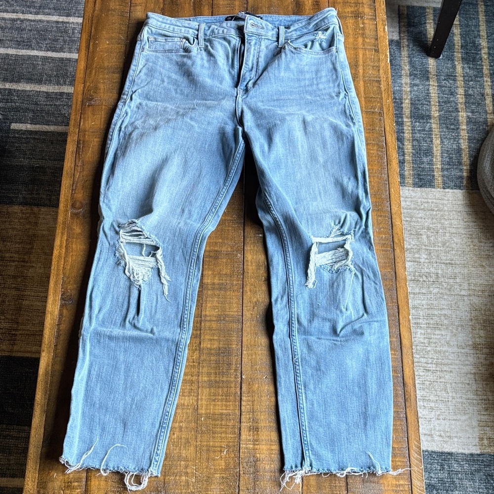 Hollister Curvy High Rise Crop Light Blue Slim Straight Jeans